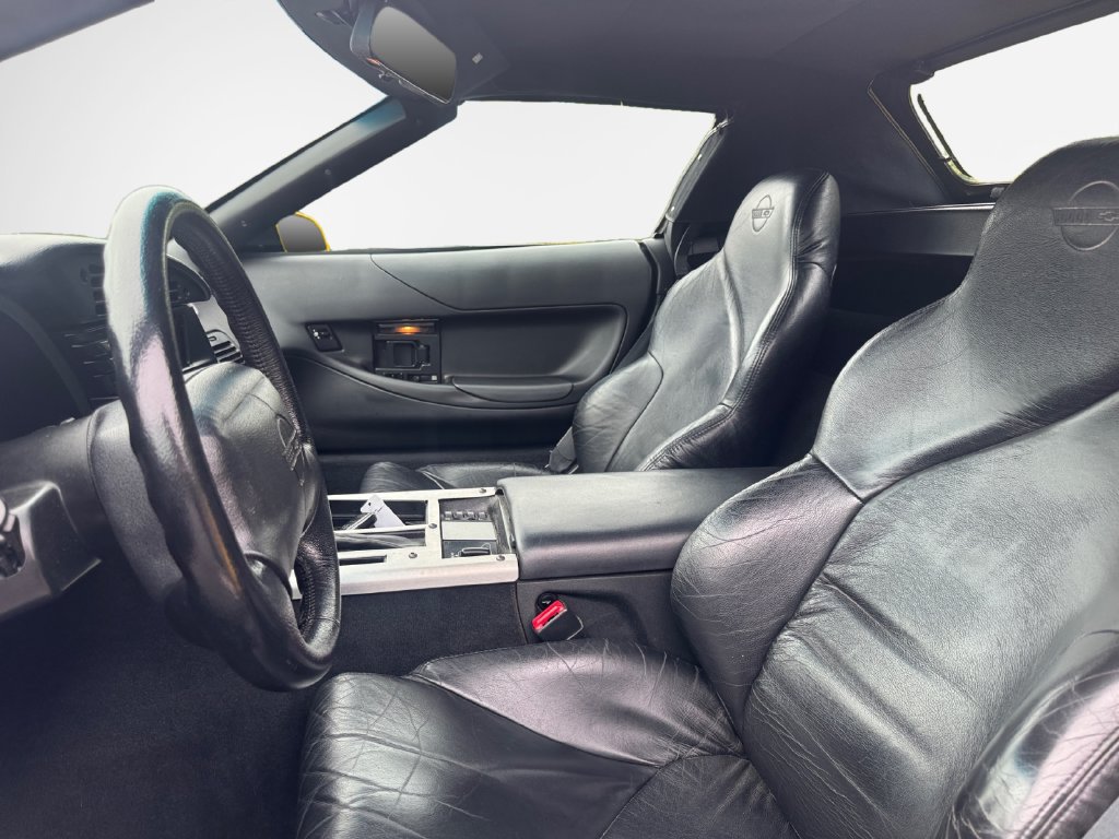 Used 1995 Chevrolet Corvette Convertible RWD image 12