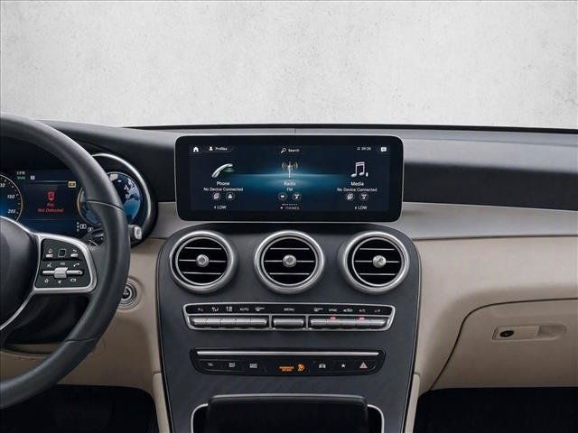 Used 2022 Mercedes-Benz GLC 300 image 26