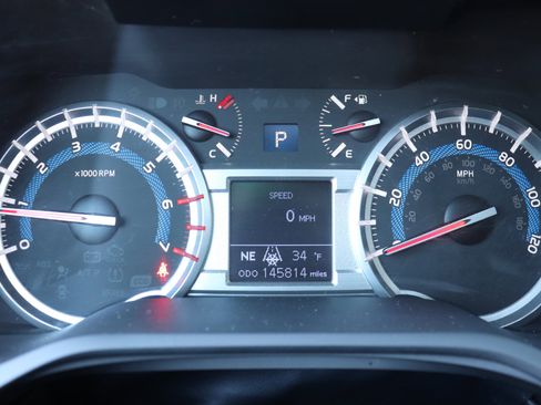 Used 2016 Toyota 4Runner Trail Premium image 63