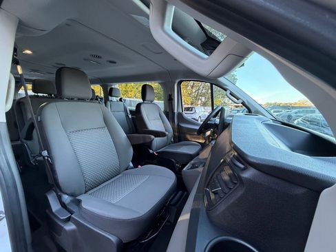 Used 2024 Ford Transit 350 XLT image 37