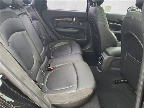 Used 2019 MINI Cooper Clubman S image 21
