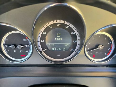 Used 2011 Mercedes-Benz C 300 Sedan image 27