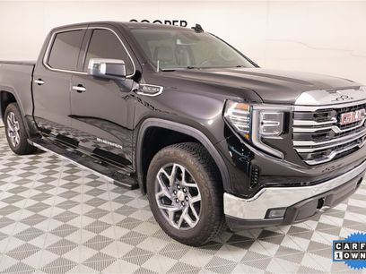 Used 2025 GMC Sierra 1500 SLT w/ SLT Premium Package
