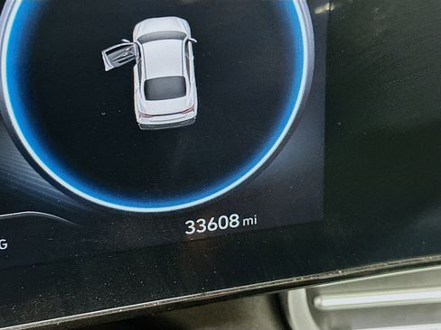 Used 2024 Hyundai Elantra SEL image 19