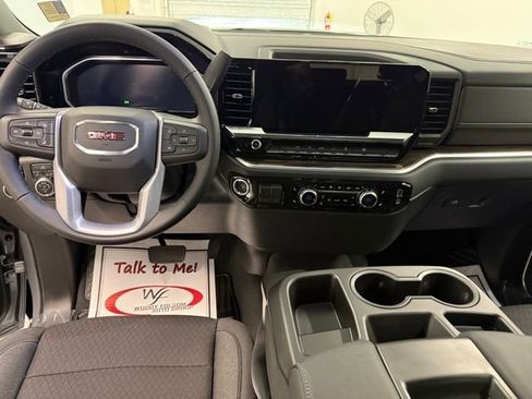 New 2026 GMC Sierra 1500 Elevation AWD/4WD image 16