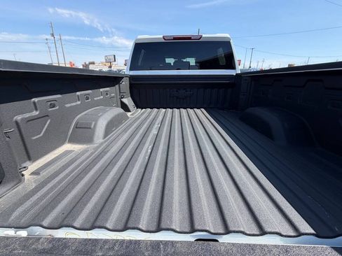 Used 2020 Chevrolet Silverado 3500 LT AWD/4WD image 42