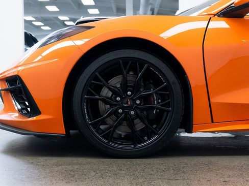 Used 2023 Chevrolet Corvette Stingray w/ Z51 Performance Package image 7