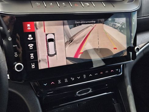 New 2026 Jeep Grand Cherokee L Limited AWD/4WD image 19
