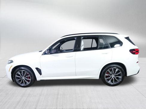 Used 2025 BMW X5 M60i AWD/4WD image 4