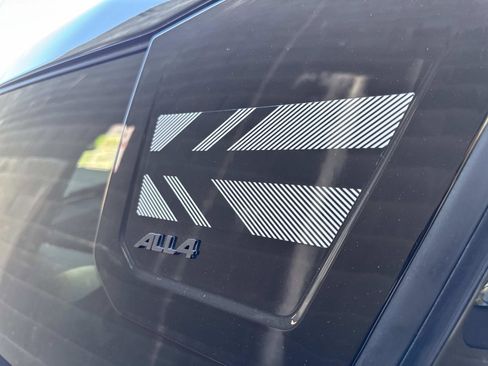 Used 2025 MINI Cooper Countryman S image 17