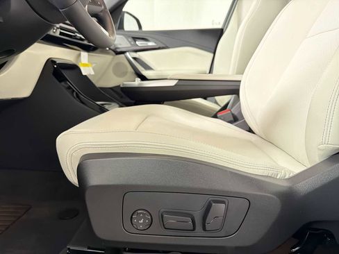 New 2026 BMW X1 xDrive28i w/ Technology Package image 12