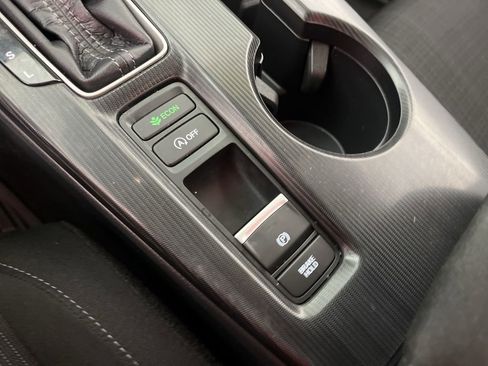 Certified 2022 Honda Civic EX image 31