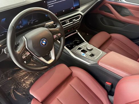 Used 2023 BMW i4 eDrive40 w/ Premium Package RWD image 4