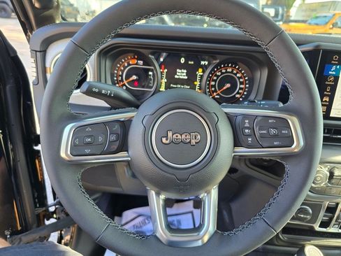 New 2025 Jeep Wrangler Unlimited Sahara w/ Safety Group AWD/4WD image 16