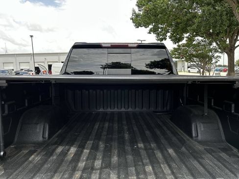 Used 2021 GMC Sierra 1500 SLT AWD/4WD image 33