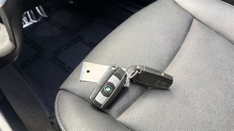 Used 2015 BMW X1 sDrive28i RWD image 40