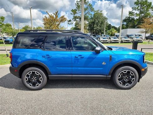 New 2025 Ford Bronco Sport Outer Banks w/ Outer Banks Tech Package+ image 2