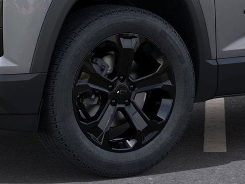 New 2026 Chevrolet Equinox LT w/ Convenience Package II FWD image 9