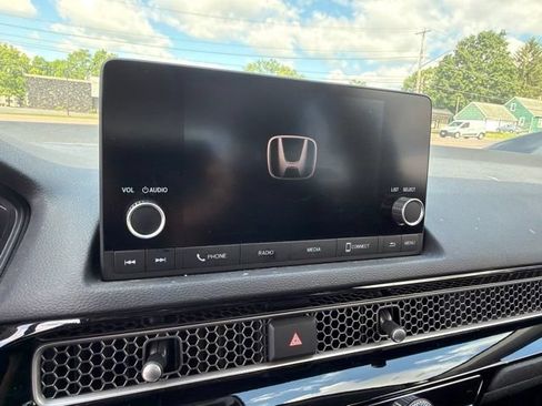 Used 2024 Honda Civic LX image 8