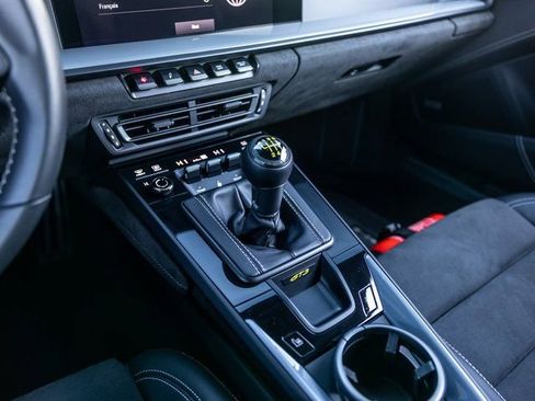 Certified 2024 Porsche 911 GT3 image 31