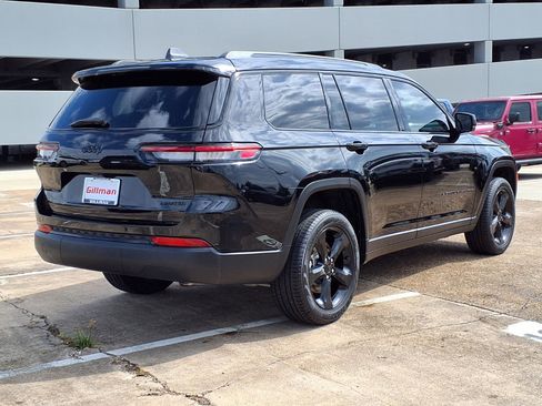 Used 2025 Jeep Grand Cherokee L Limited w/ Black Appearance Package RWD image 28
