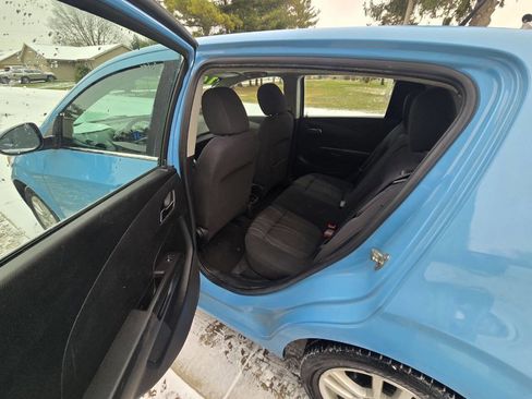 Used 2014 Chevrolet Sonic LT w/ Fun and Sun Package image 12