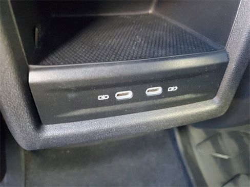 Used 2023 Volkswagen ID.4 Pro S image 12