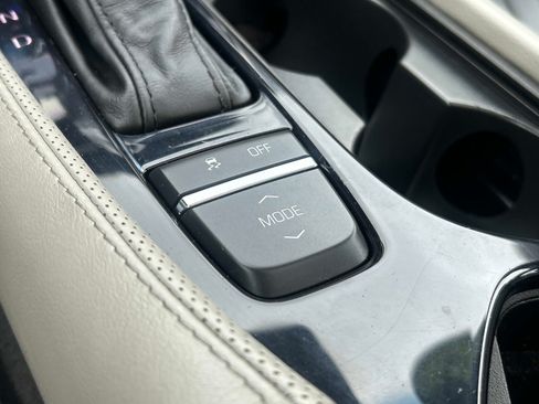Used 2019 Cadillac CTS Luxury RWD image 28