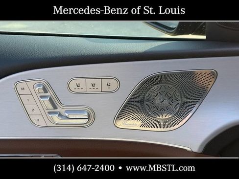 Used 2024 Mercedes-Benz GLS 450 4MATIC image 19