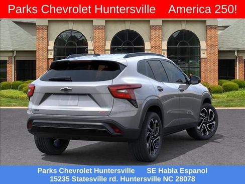 New 2026 Chevrolet Trax RS w/ Driver Confidence Package FWD image 5