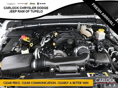 Used 2022 Jeep Gladiator Sport image 41