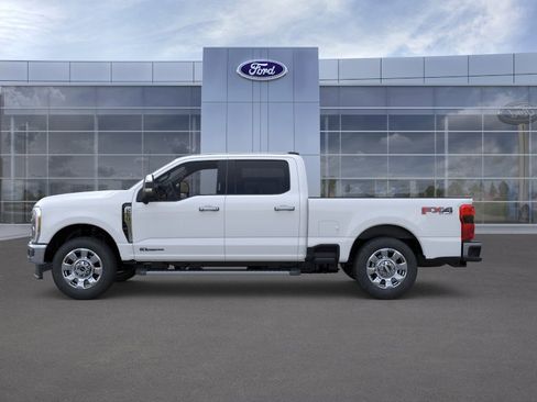 New 2026 Ford F250 Lariat AWD/4WD image 3