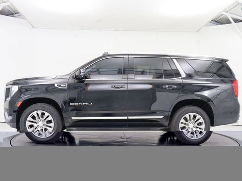 Used 2021 GMC Yukon Denali AWD/4WD image 2