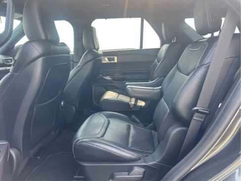 Used 2020 Ford Explorer ST AWD/4WD image 11