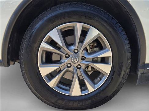 Used 2018 Nissan Murano S FWD image 23