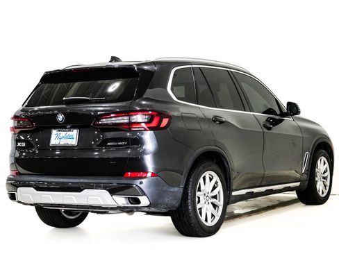 Used 2022 BMW X5 xDrive40i w/ Premium Package AWD/4WD image 7