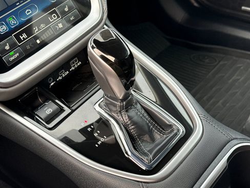 Used 2025 Subaru Outback Onyx Edition image 24