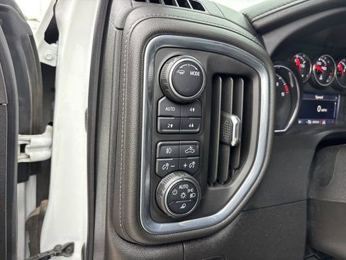 Used 2022 Chevrolet Silverado 2500 LTZ w/ Safety Package AWD/4WD image 25
