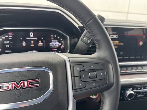 Used 2026 GMC Sierra 1500 SLT AWD/4WD image 15