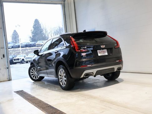 Used 2023 Cadillac XT4 Premium Luxury w/ Cold Weather Package image 36