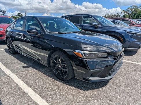 Used 2024 Honda Civic Sport image 1