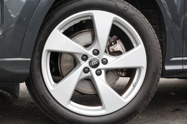 Used 2025 Audi Q5 Premium Plus w/ Premium Plus AWD/4WD image 19