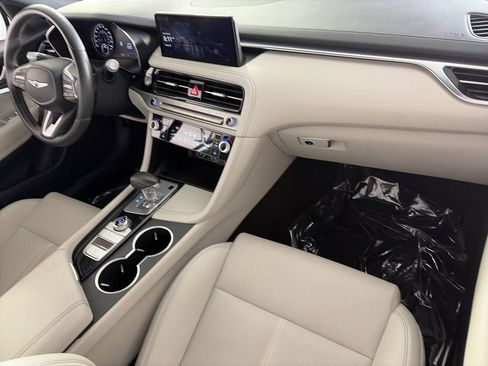 Used 2025 Genesis G70 2.5T AWD/4WD image 25
