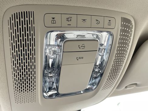 Certified 2022 Mercedes-Benz GLA 250 image 34