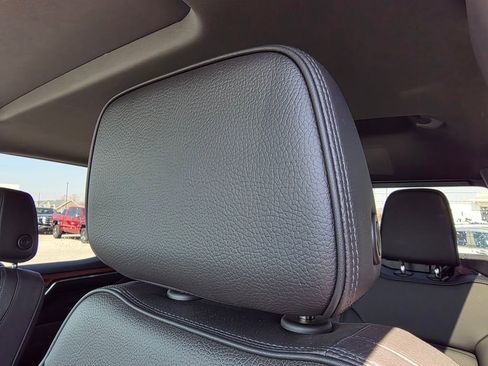 Used 2023 GMC Sierra 1500 Denali w/ Denali Reserve Package image 21