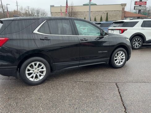 Used 2020 Chevrolet Equinox LT image 11