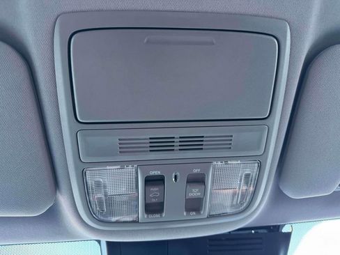 Used 2022 Honda CR-V EX image 31