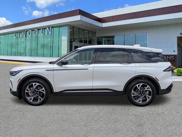 New 2026 Lincoln Nautilus Premier AWD/4WD image 7