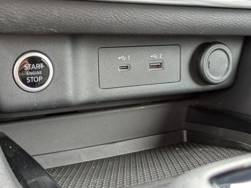 Certified 2023 Nissan Rogue SV AWD/4WD image 23