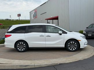 Used 2024 Honda Odyssey EX-L video 2